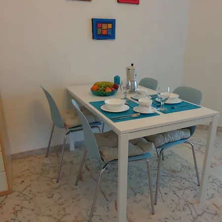 Studio Paseo Maritimo *